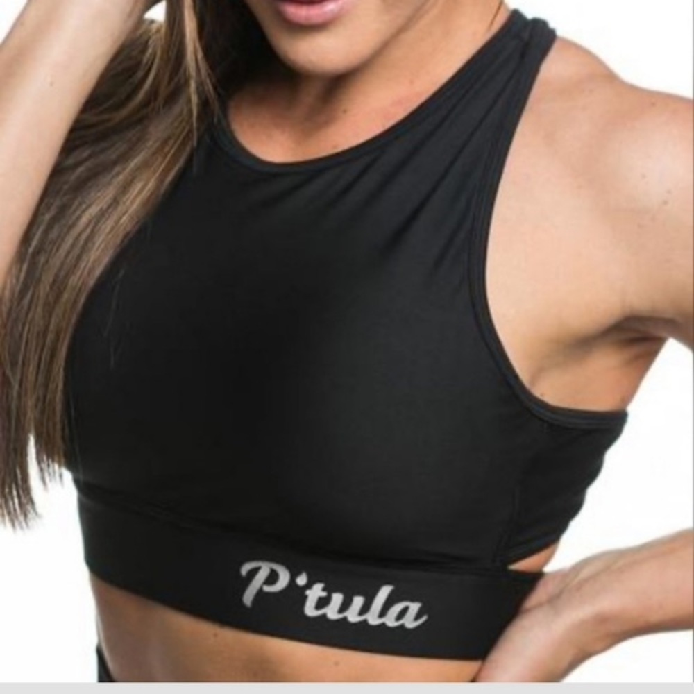 Black Araceli crop hooked bra